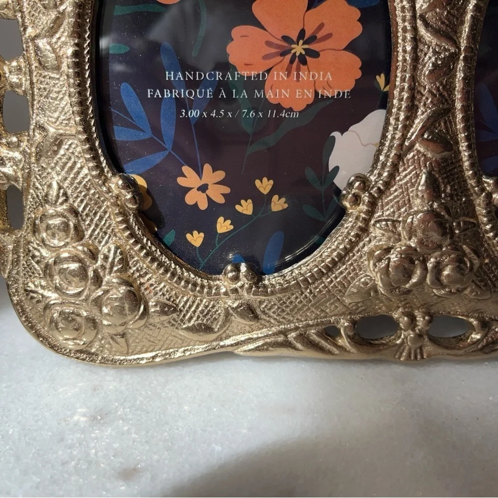 Elegant Gold ornate metal Double Photo Frame antique style